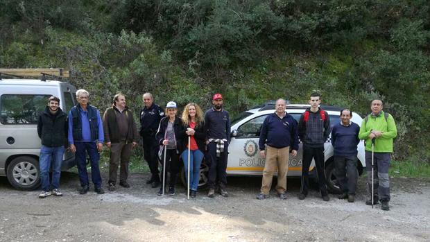 Voluntarios tras la última batida para encontrar a Rafael Muriel