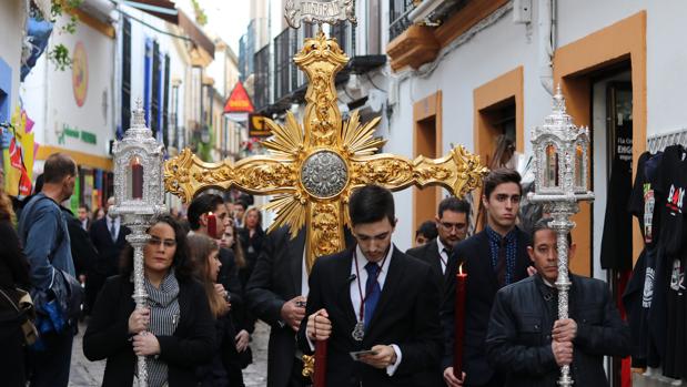 ¿Las hermandades de Córdoba pueden andar rápido?