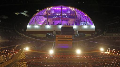 Así es el nuevo pabellón cubierto en pleno albero de la plaza de toros de Los Califas de Córdoba