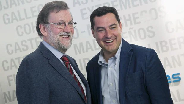 Mariano Rajoy y Juanma Moreno, este lunes en el Comité Ejecutivo Nacional en Madrid