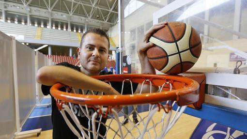 Rafa Sanz, entrenador del Cordobásket