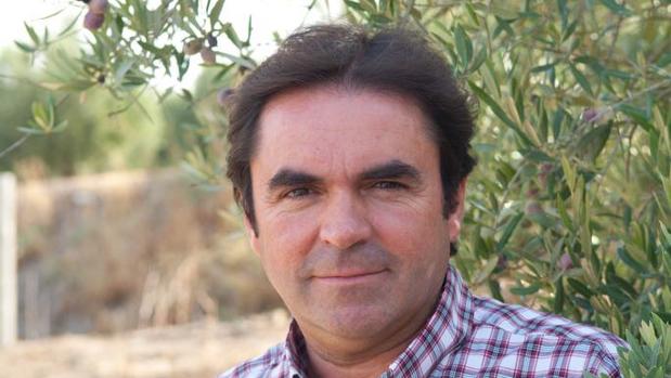 «Fue Requena quien me pidió que diera un puñetazo en la mesa»