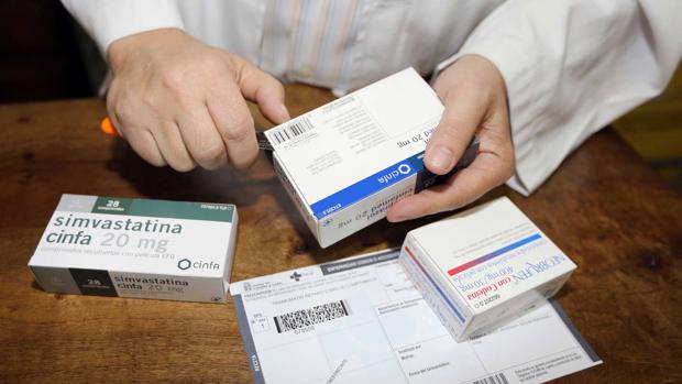 Medicamentos con su correspondiente receta