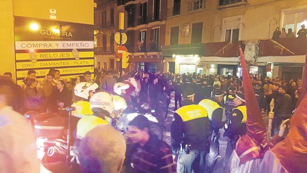 La calle Carretería de Málaga tras la estampida del Lunes Santo