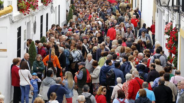 Ambiente en San Basilio durante la pasada edición del concurso de los Patios