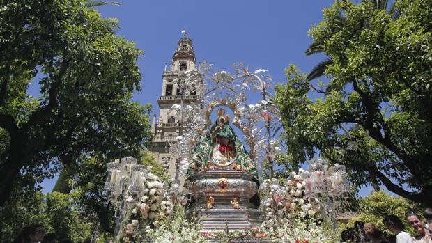 La Virgen de la Cabeza de Córdoba lucirá el manto de la «Rosa de Oro» en su procesión