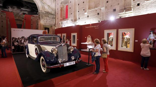 El coche de Manolete, en el centro de la exposición