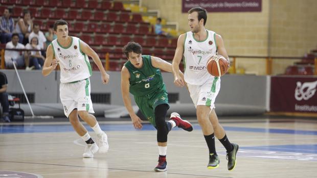 El Yosíquesé, en un partido de Liga EBA en Vista Alegre