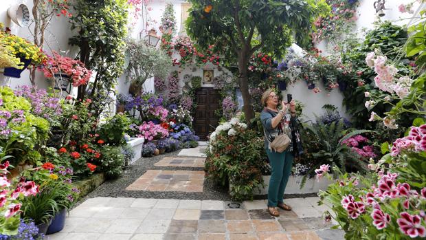 Patio de Pastora, 2,primer premio en la categoría de Arquitectura Moderna