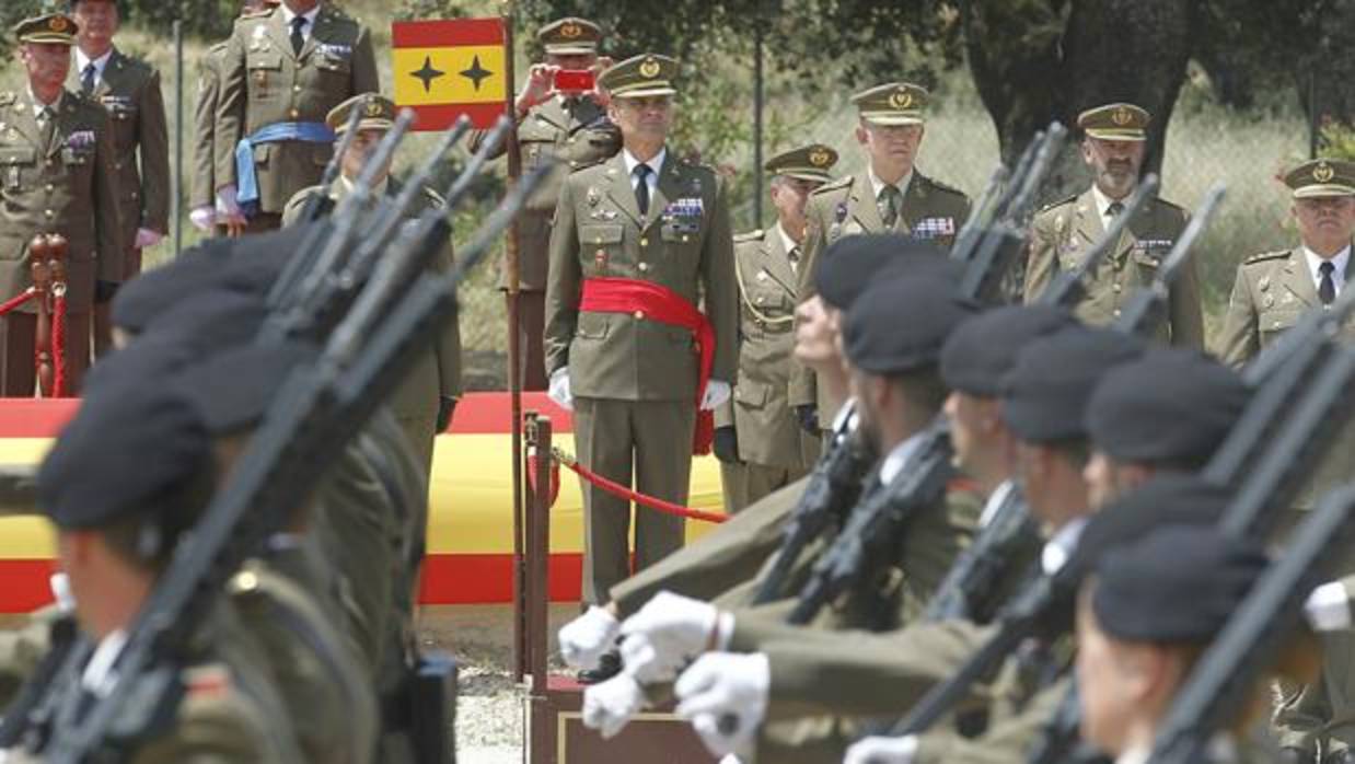 El general Aroldo Lázaro, durante el desfile militar que ha tenido lugar tras su toma de posesión