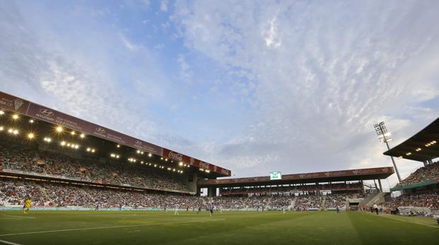 El Córdoba CF, una de las aficiones más fieles de Segunda pese a las críticas del presidente