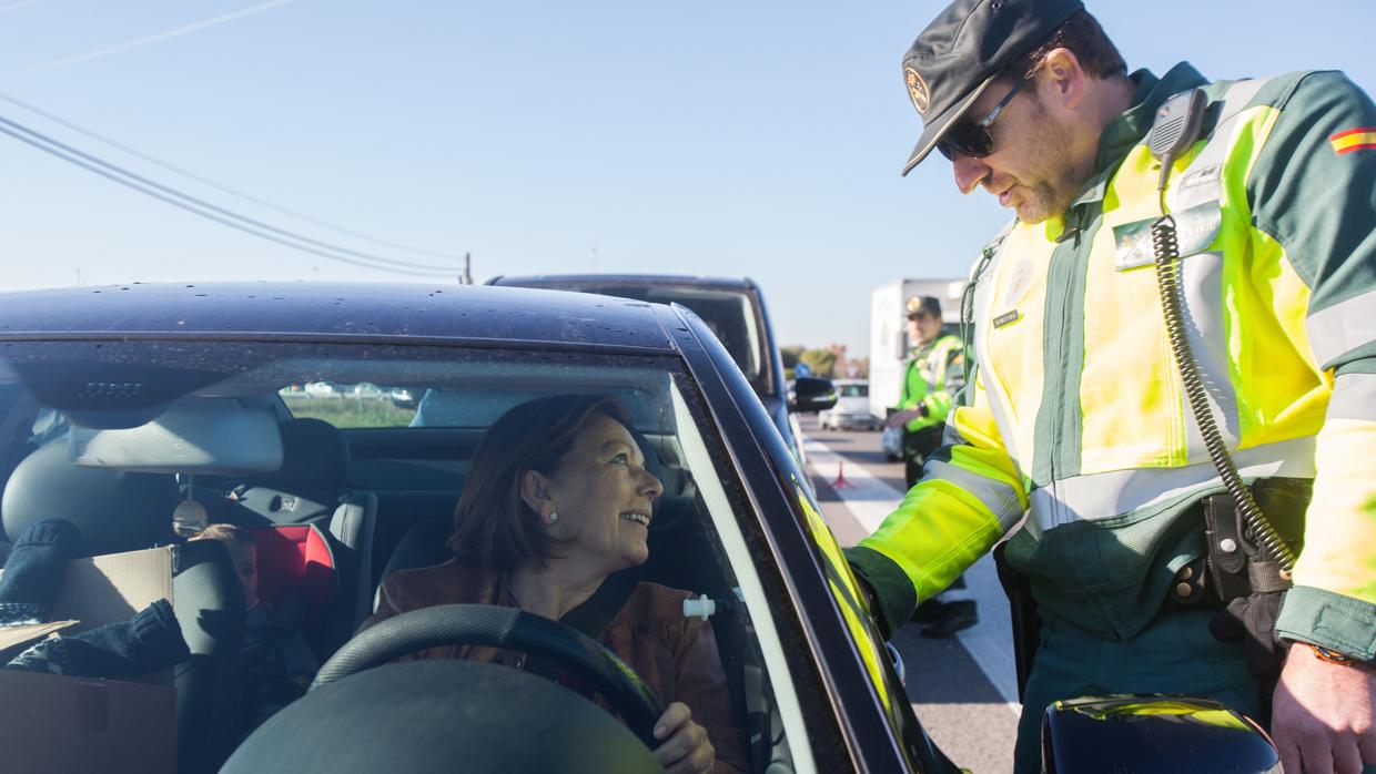 Control de la DGT en una carretera cordobesa