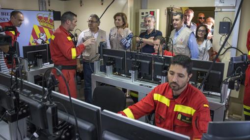 Juan Ignacio Zoido y Fátima Báñez, con la UME