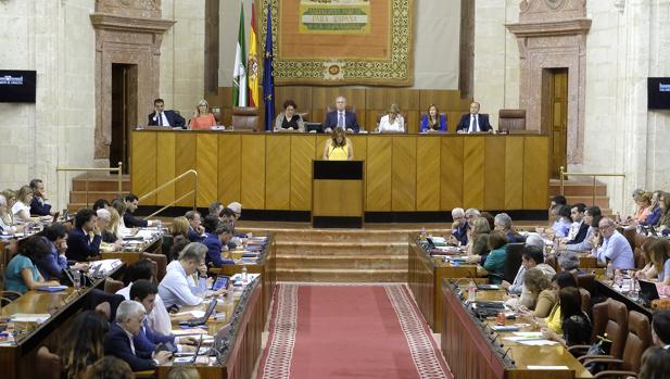 Vista del salón de plenos del Parlamento de Andalucía