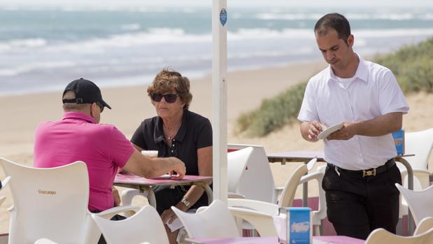 Un chiringuito en Punta Umbría será reabierto tras su polémica clausura