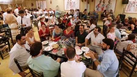 Imagen de una caseta en la última Feria de Córdoba