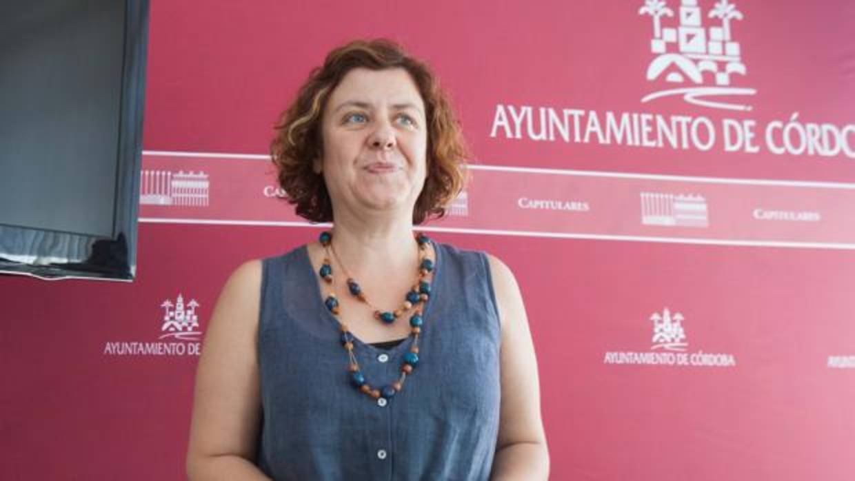 La delegada de Hacienda, Alba Doblas, en una rueda de prensa