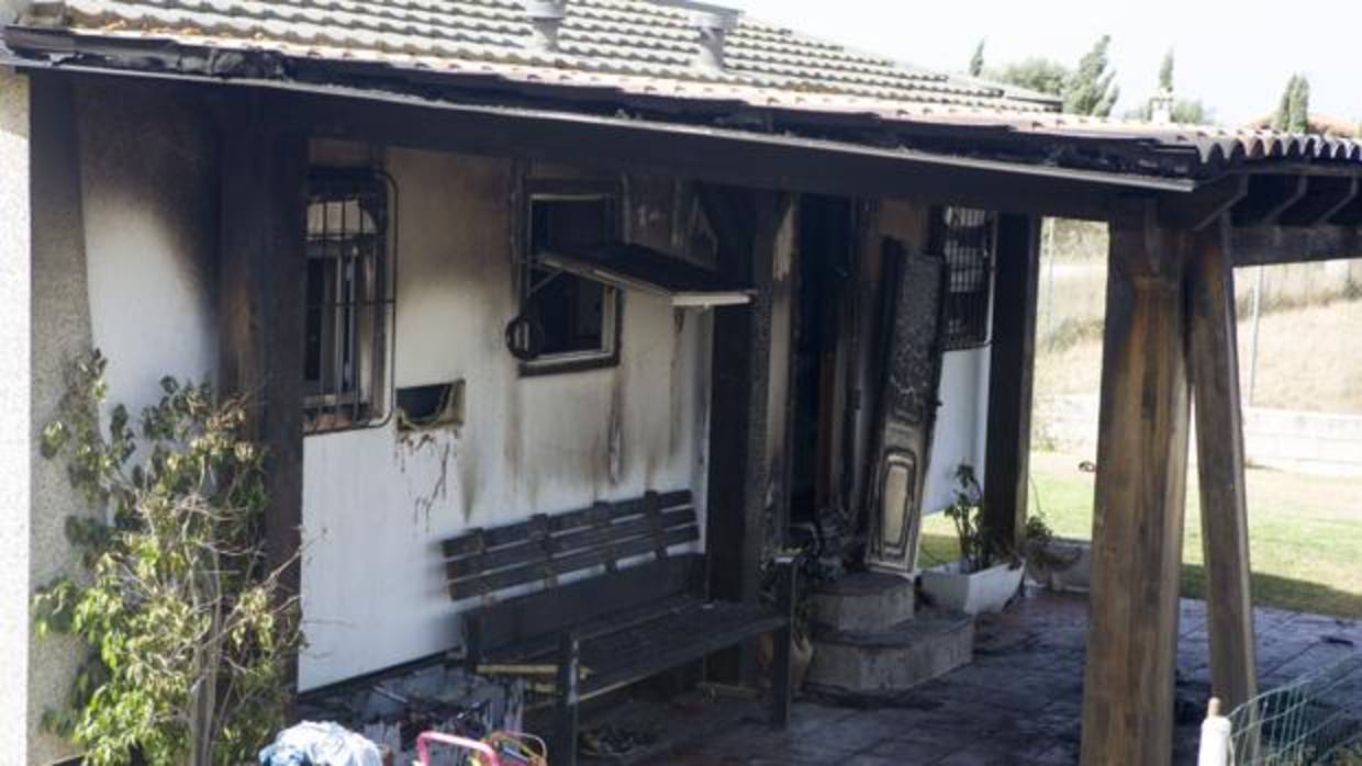 Estado en el que quedó la vivienda tras el incendio