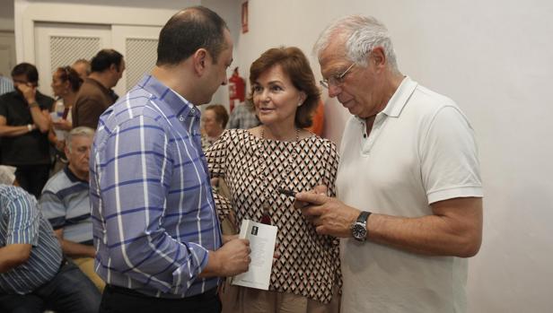 Carmen Calvo junto a Jospe Borrell y Gómez de Celis en un reciente acto en Córdoba