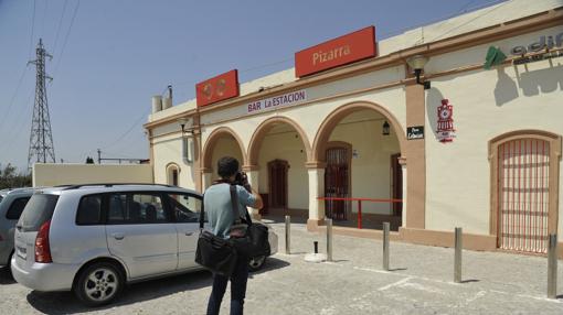 Restaurante de Pizarra donde se le perdió la pista a la niña