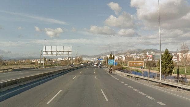 El trágico atropello ha tenido lugar en el kilómetro 131 de la A-44, a su paso por Granada