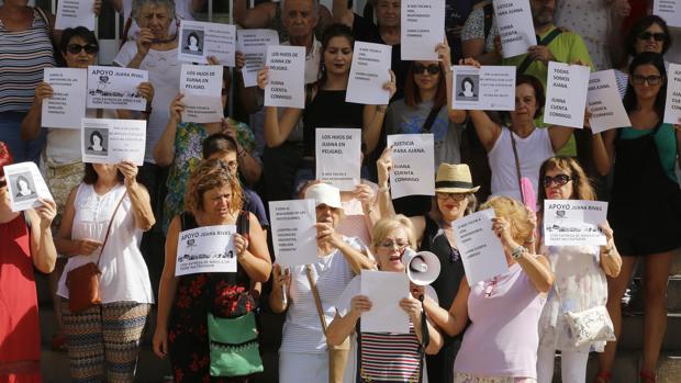 Manifestación de apoyo a Juana Rivas en Córdoba