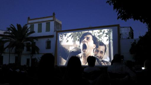 Proyección en uno de los cines de verano de Córdoba
