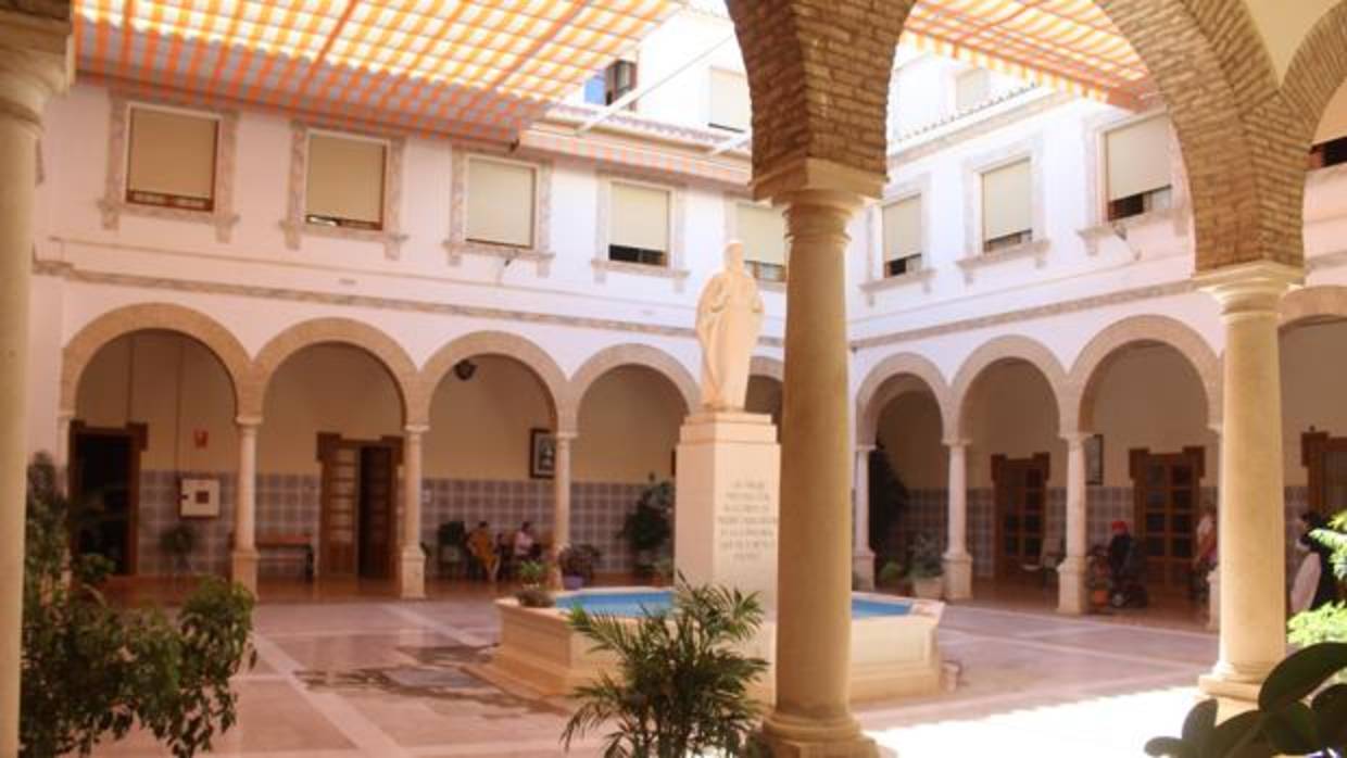 Interior del convento de San Francisco de Baena