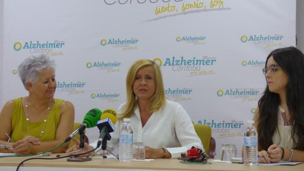 El PP pide que los enfermos de Alzheimer reciban el brazalete inteligente para 2018