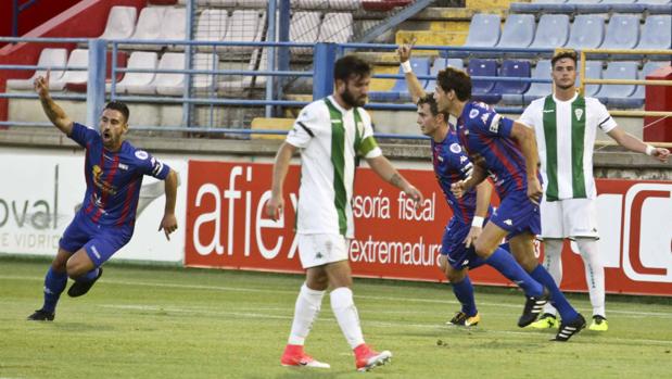 Sin premio para el Córdoba B en Almendralejo