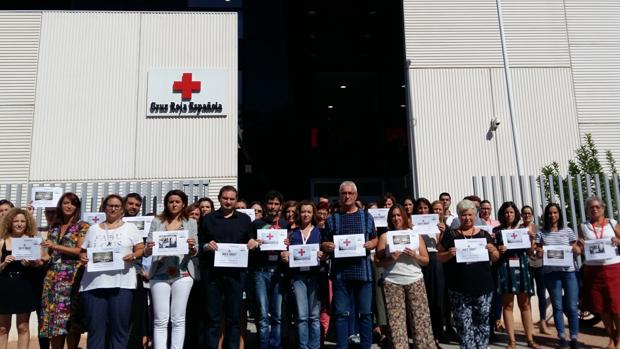 Cruz Roja guarda un minuto de silencio por la fisioterapéuta asesinada en Afganistán