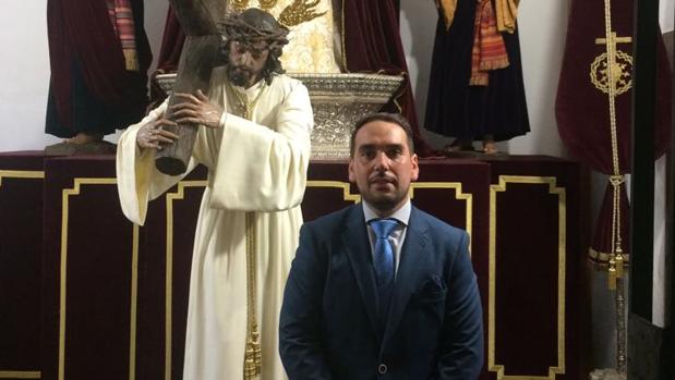 Merchán promete actuaciones para el futuro palio de la Virgen de la Caridad de Córdoba