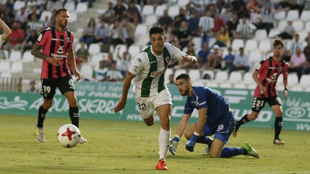 El Córdoba CF cae eliminado de la Copa del Rey ante el Tenerife (1-4)