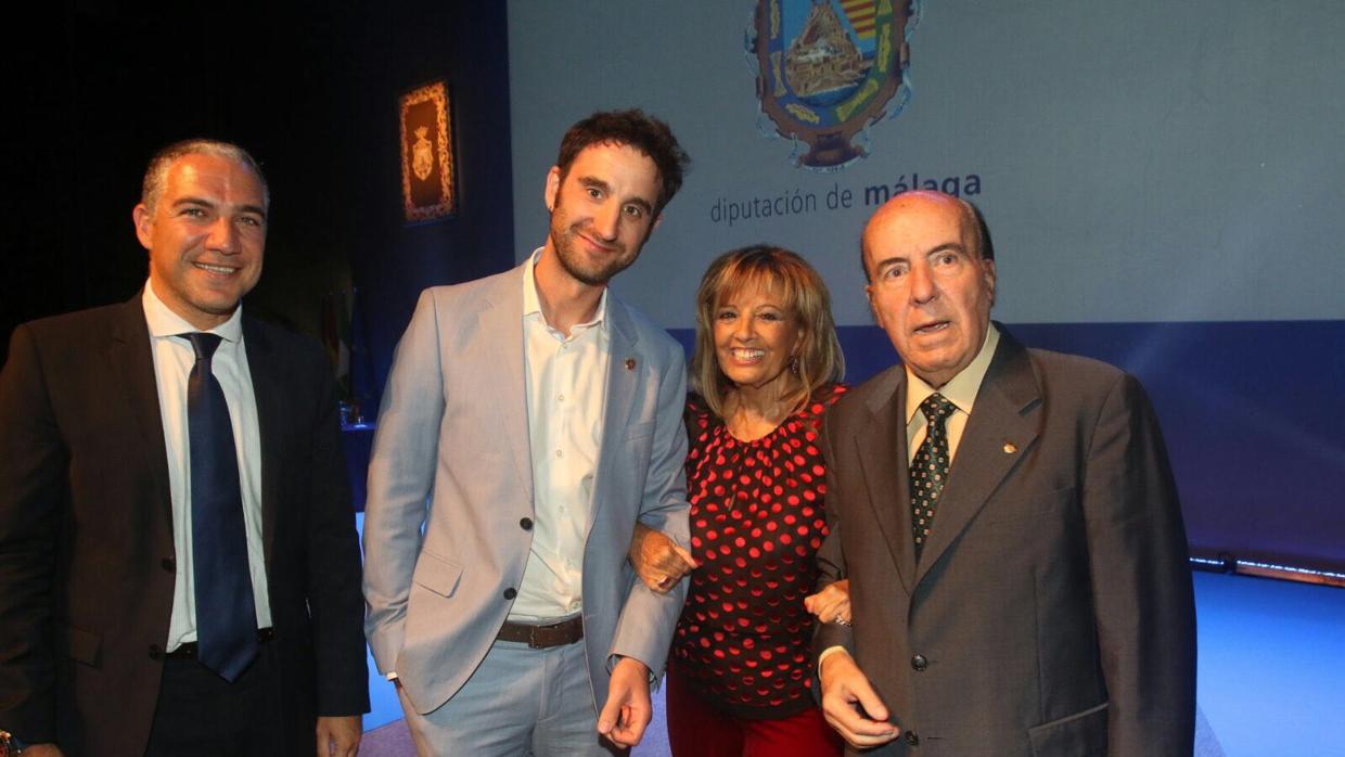 Elías Bendodo, Dani Rovira, María Teresa Campos y Chiquito de la Calzada