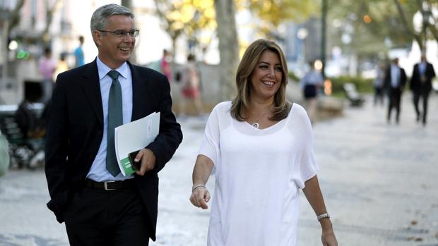 Susana Díaz lleva a Portugal proyectos para la Fábrica de Artillería y el Puerto de Sevilla