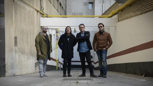 El grupo Love of Lesbian es uno de los atractivos de la cita