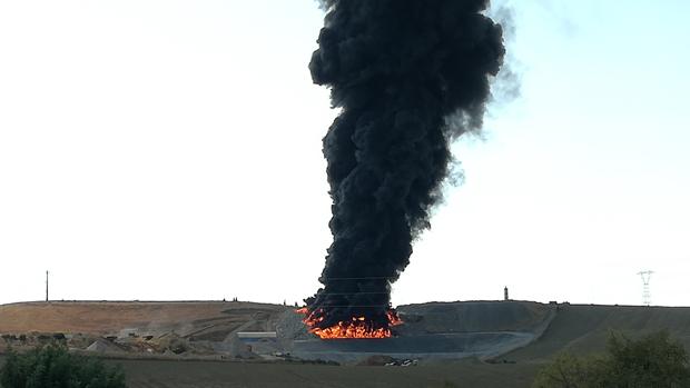 Fuego en el vertedero, autonomía afónica