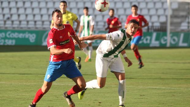 El Córdoba B cae goleado (3-0) en Badajoz