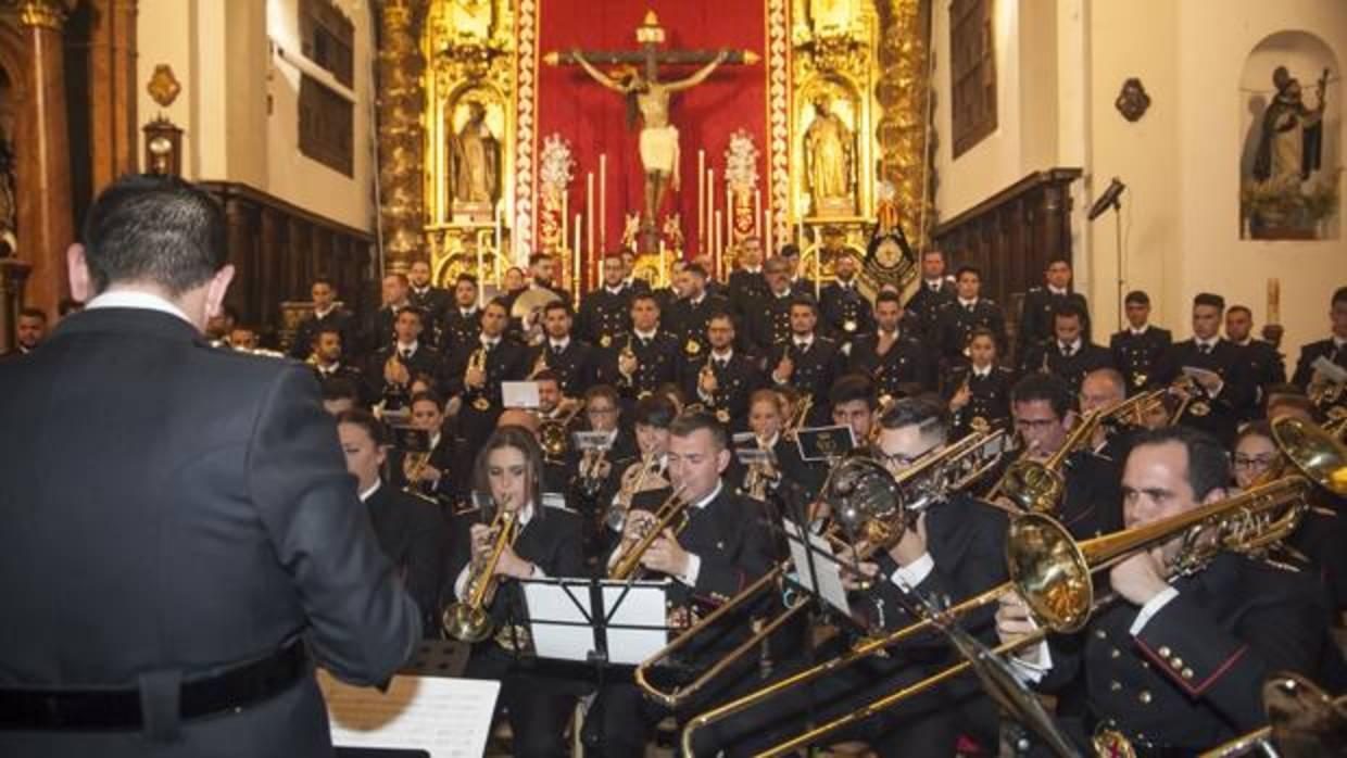 La Agrupación Musical del Cristo de Gracia, en un concierto