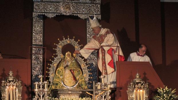 Así fue la coronación canónica de la Virgen de la Cabeza de El Carpio