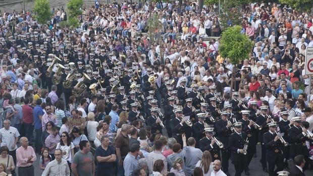 Los seguidores de Cristo de Gracia eligen su marcha favorita