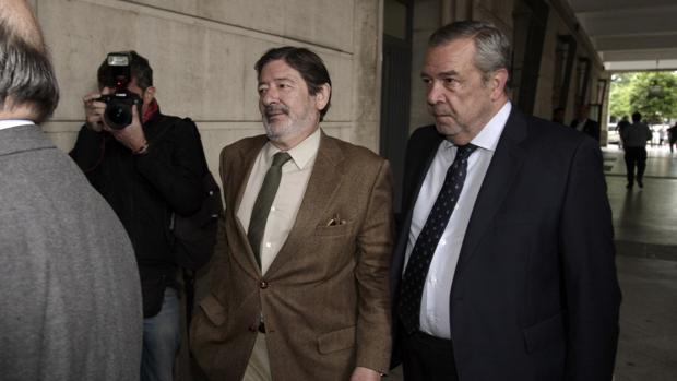 Anticorrupción recurre que la juez Núñez «excluya» a Guerrero de dos piezas de los ERE