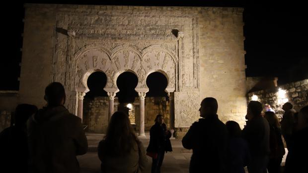 Medina Azahara también vive de noche en Córdoba