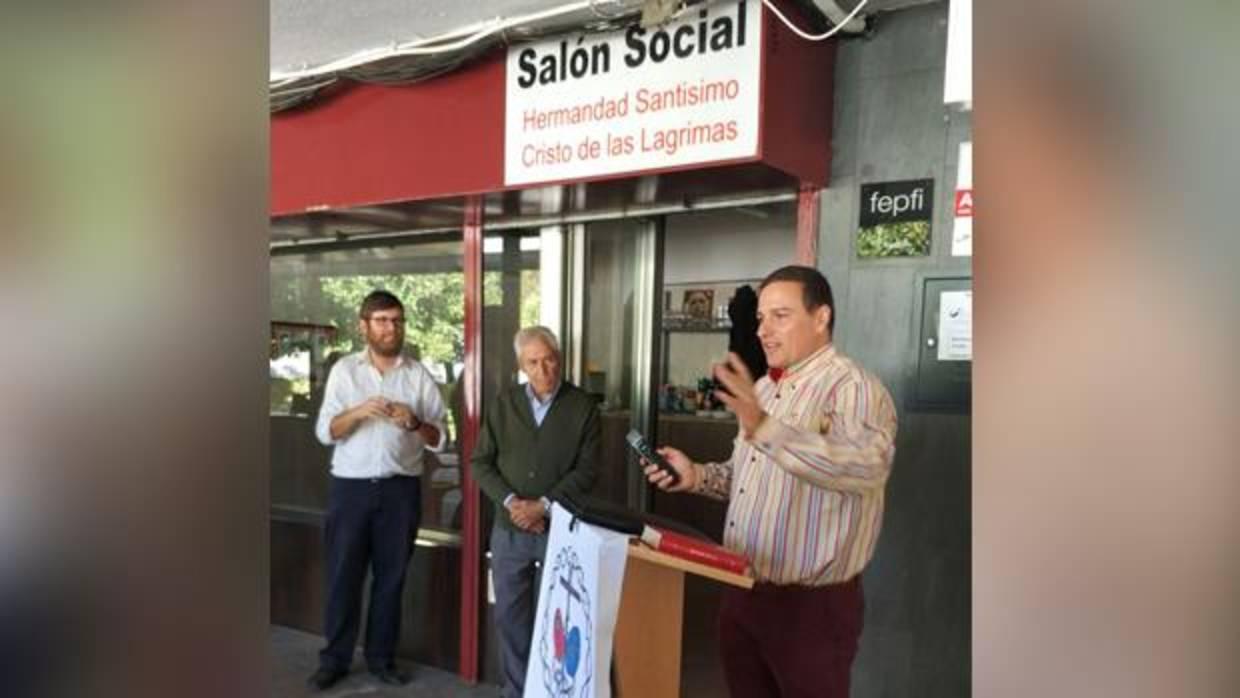 Acto de inauguración del nuevo salón social