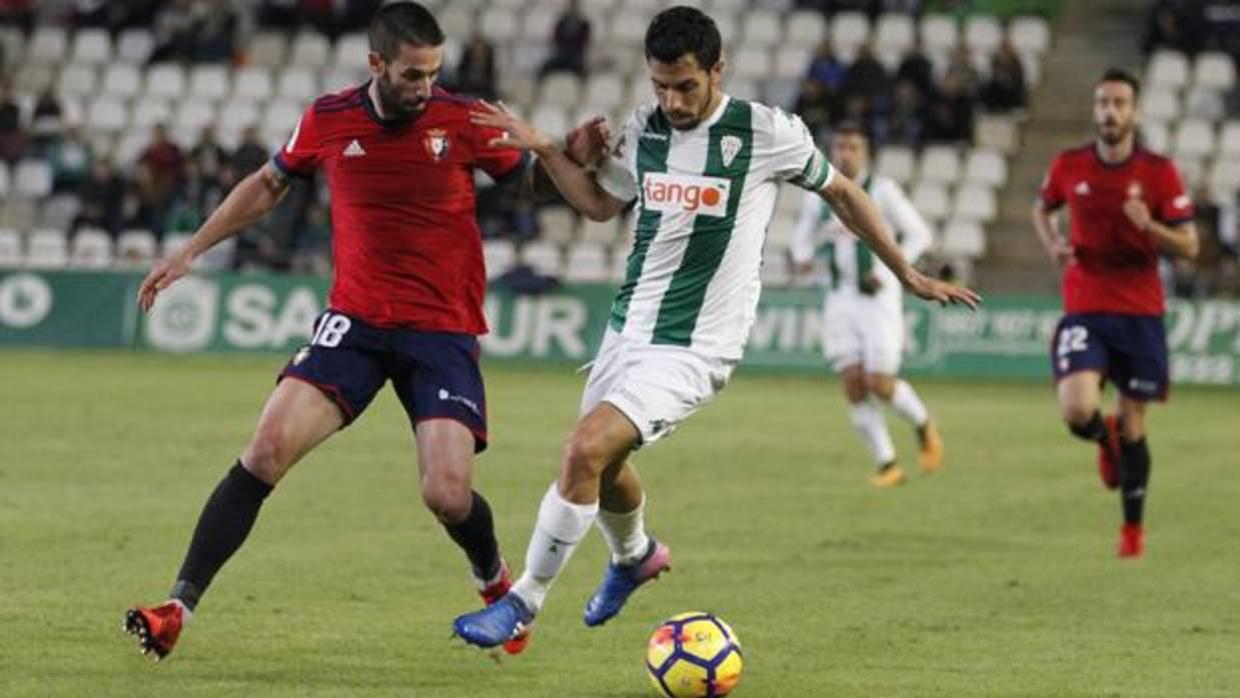 Carlos Caballero, capitán en el último partido frente a Osasuna