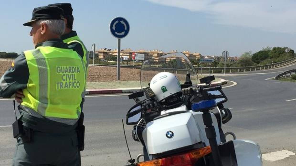 La Guardia Civil ha interpuesto 23 denuncias por conducción temeraria