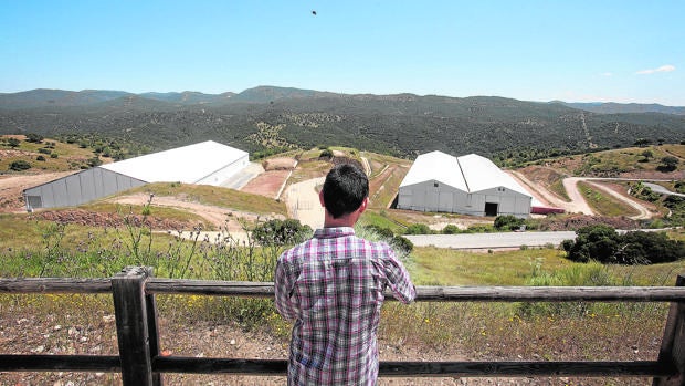 El almacén nuclear de El Cabril defiende que tiene permiso para albergar dióxido de uranio