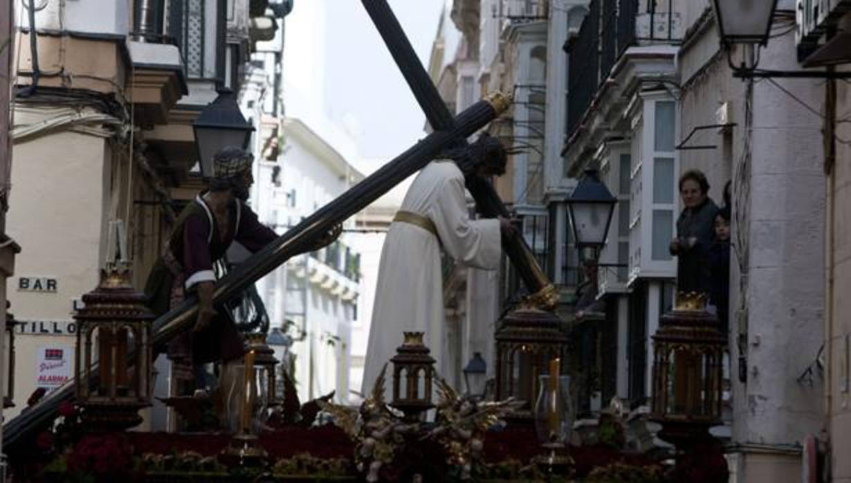 El Nazareno del Amor, por San Francisco y a la altura de Beato Diego