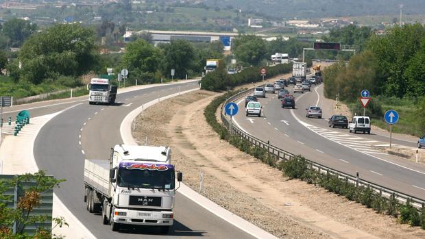 Andalucía tiene nueve de los 25 radares fijos que más multan en España