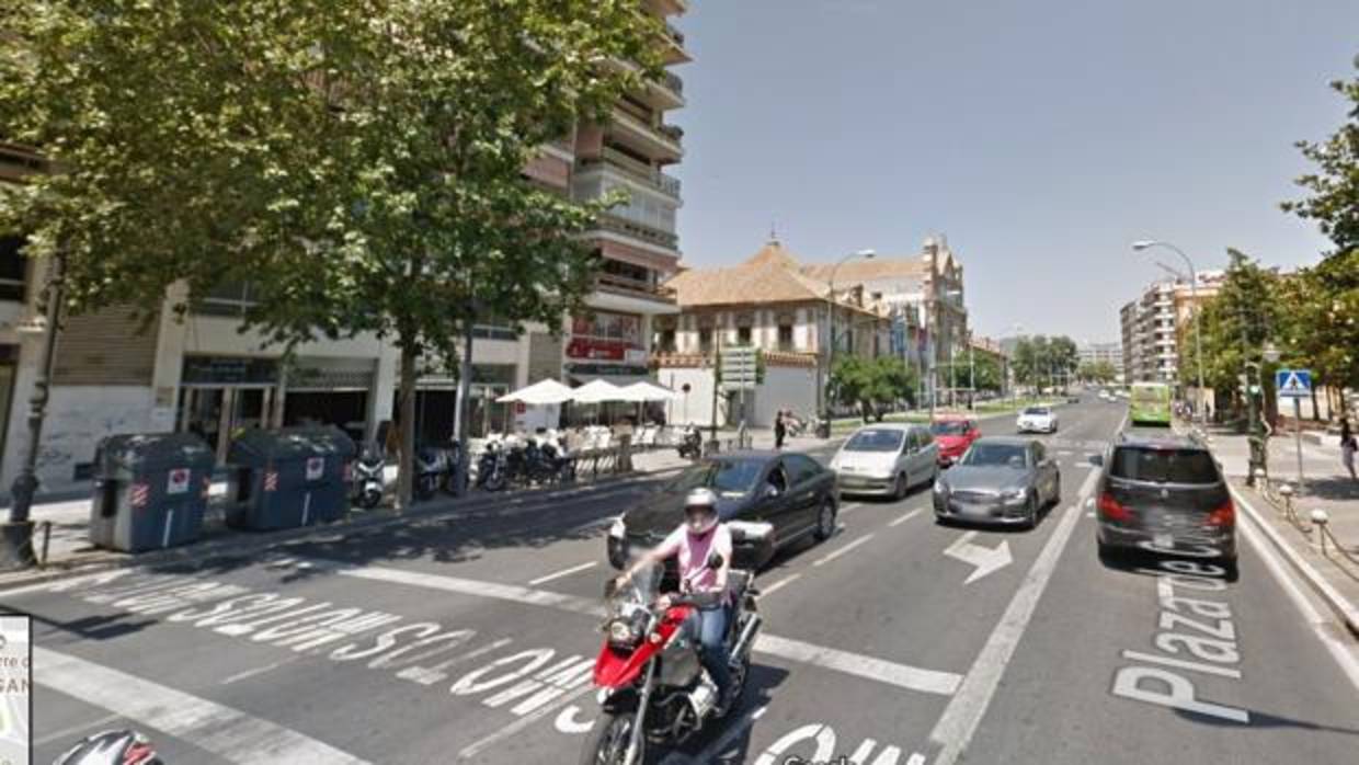 El atraco ha sido en una entidad próxima a la avenida de la Libertad